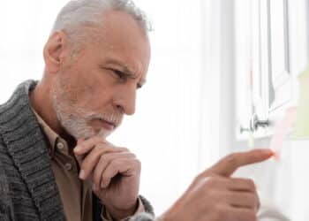 A ciência explica por que esquecemos o que íamos falar ao entrar em um cômodo