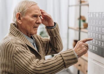 Esquecer aniversários importantes pode significar que você está sobrecarregado mentalmente