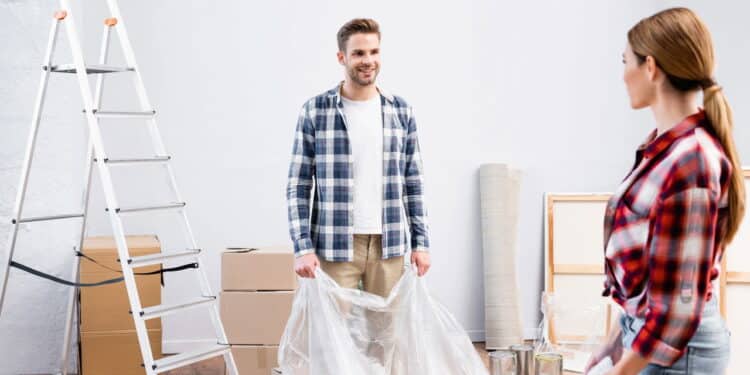 Evite brigas e multas com estas regras básicas para reformar seu apartamento