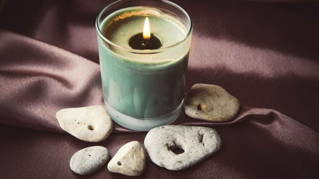 Três rituais de Feng Shui que prometem atrair dinheiro felicidade e amor