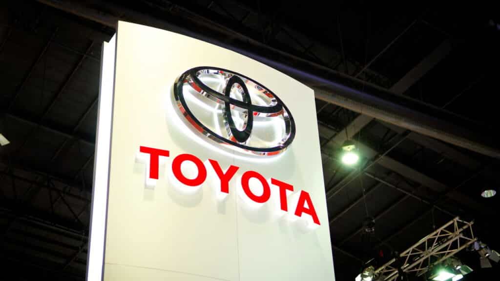 Revolução da Toyota em busca de um futuro sustentável e econômico no Japão