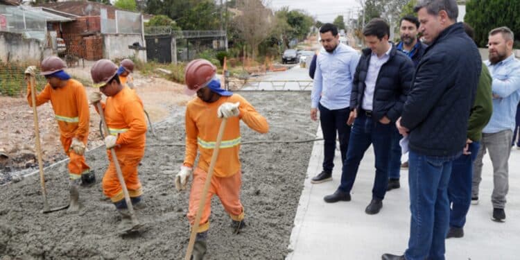 Obras de infraestrutura em Curitiba prometem "futuro sustentável"