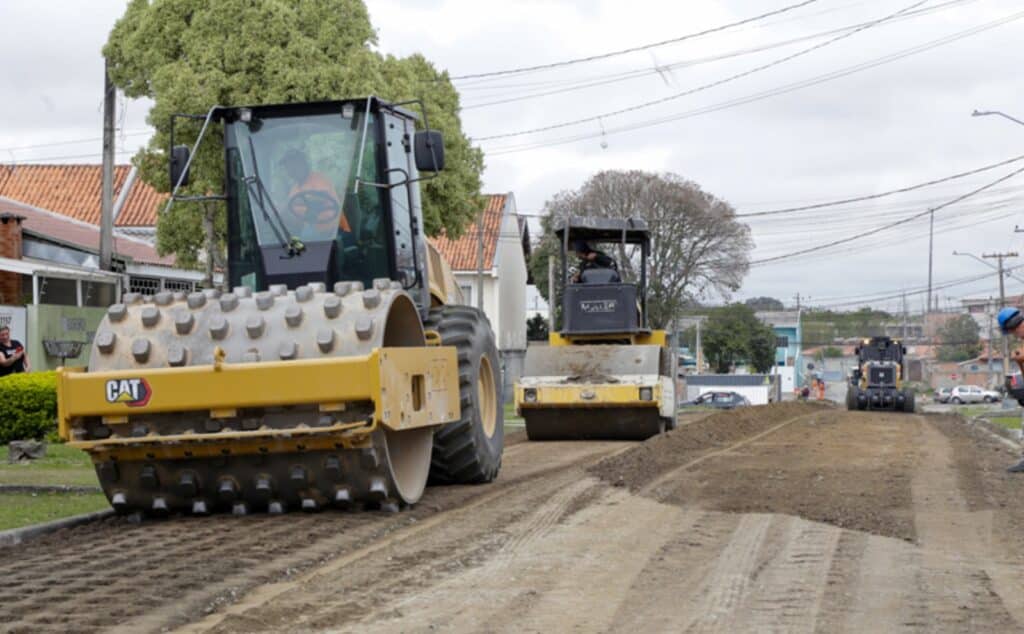 Qual é a importância das obras no Novo Inter 2 para Curitiba?