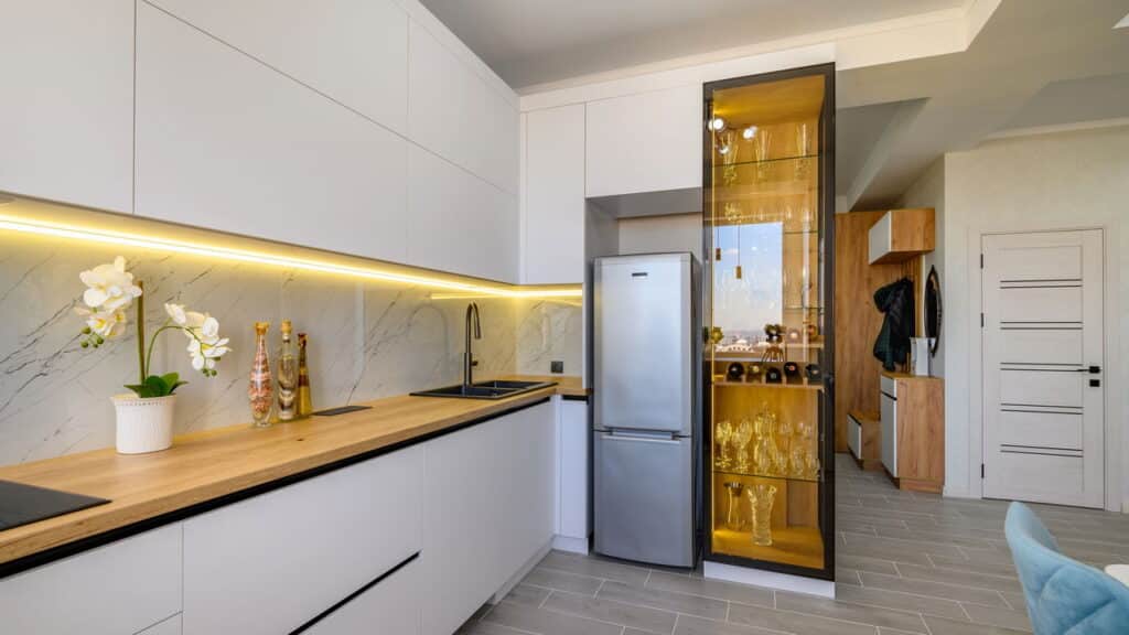 O segredo para organizar a cozinha pequena de forma simples