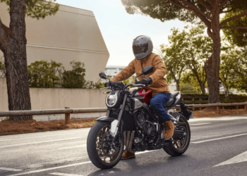 Honda CB 650 E-Clutch - Foto: Divulgação/Honda