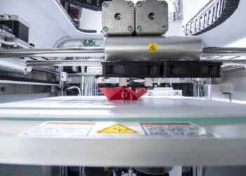 O futuro já chegou com a união da impressão 3D e braços robóticos