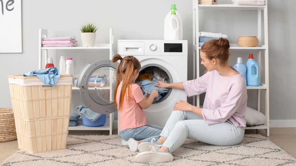 O jeitinho de mãe infalível para arrumar a casa em minutos