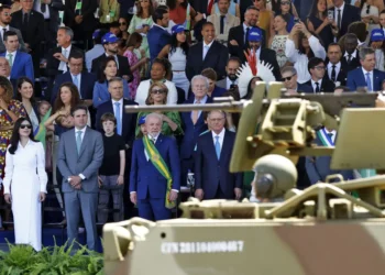 Nenhum ministro do STF comparece ao 7/9