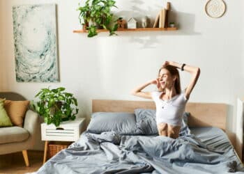 Quarto com plantas // Créditos: depositphotos.com / HayDmitriy
