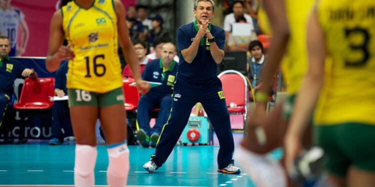 Brasil derrota Japão e fatura medalha de bronze no Mundial de Vôlei Feminino