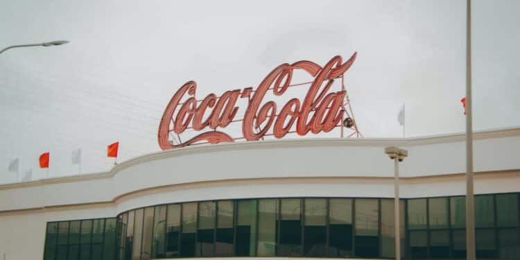 Coca-Cola terá CEO brasileiro em 2026 e decisão movimenta o mercado