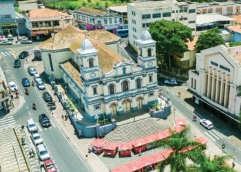 Essa cidade mineira lidera o ranking de maior salário médio do Brasil