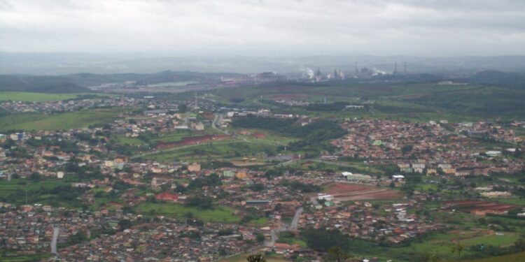 Essa cidade no interior de MG encanta pelas paisagens e qualidade de vida