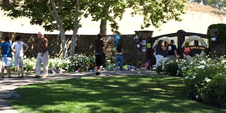Venda do rancho Neverland de Michael Jackson impressionou fãs pelo valor inesperado