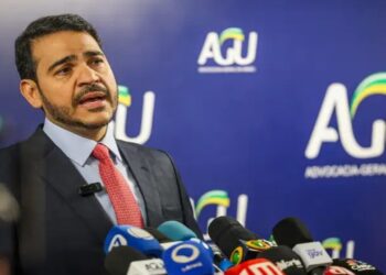 Cotado para o STF, Jorge Messias recebeu R$ 660 mil da AGU em bônus neste ano