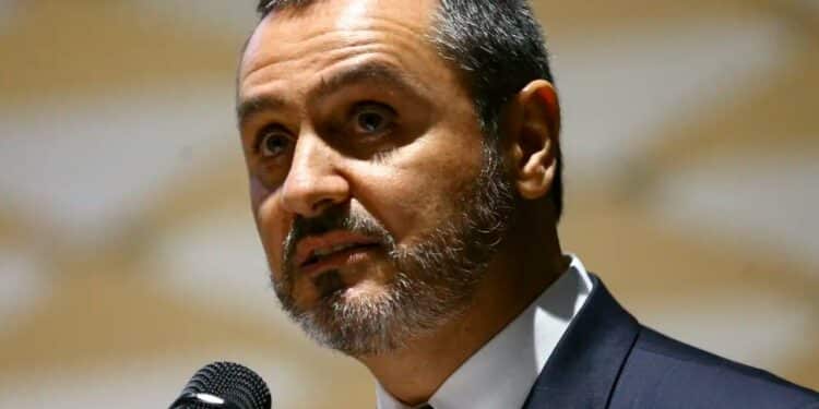 Diretor-geral da PF revela que operação foi comunicada a corporação no RJ