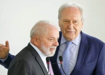 Lei sobre conversão de flagrante em prisão preventiva é sancionada por Lula