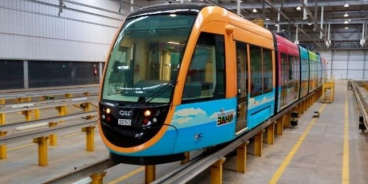 Verba de R$ 600 milhões impulsiona o VLT de Salvador e promete viagens mais rápidas à população