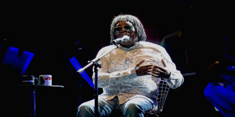 Milton Nascimento recebe diagnóstico e preocupa fãs