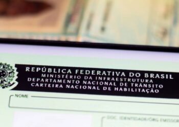 Governo confirma prazo final para emitir a nova carteira de identidade com 3 documentos