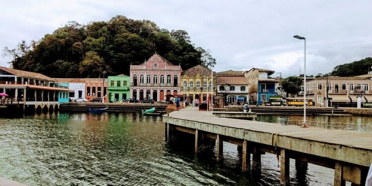 São Francisco do Sul - SC - Fonte: Wikimedia Commons