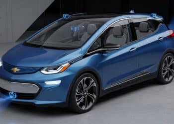 Novo Bolt 2027 chega com preço mais acessível e alta autonomia