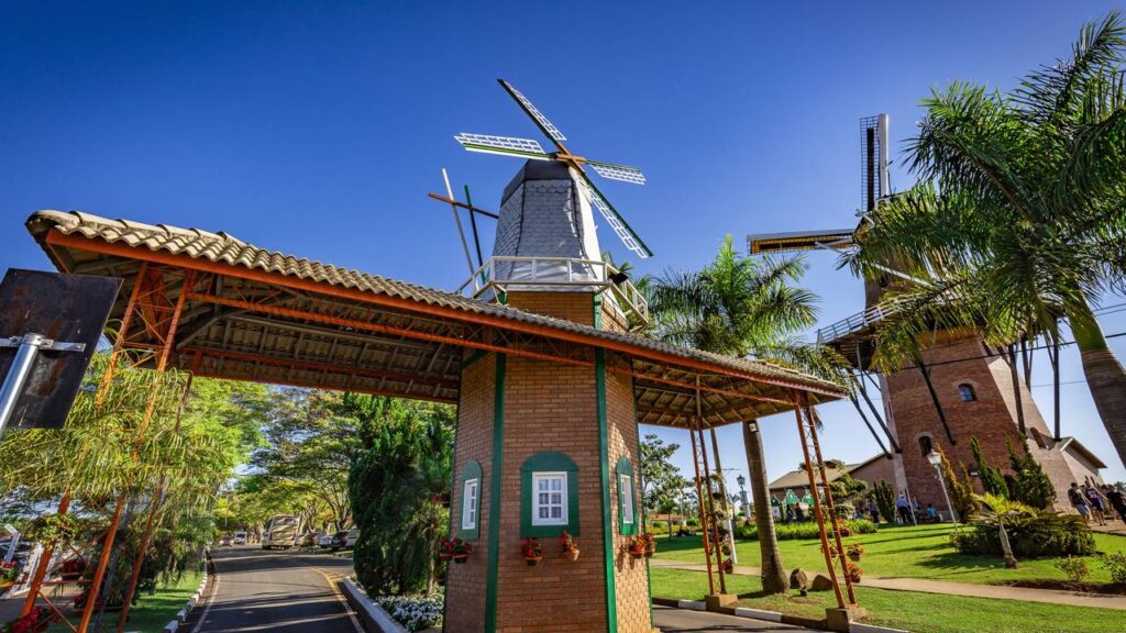 Entrada do Parque de Exposições Expoflora