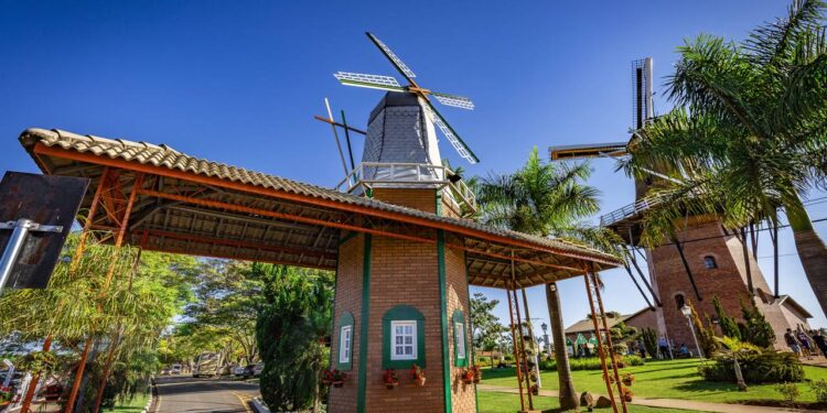 Entrada do Parque de Exposições Expoflora
