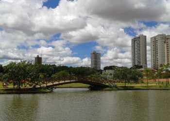 Cidade barata para morar conquista cada vez mais famílias no Brasil