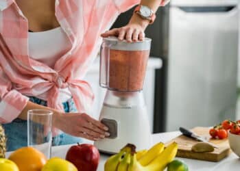 Quatro opções de liquidificadores perfeitos para facilitar sua rotina na cozinha