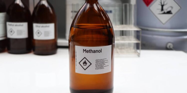 Brasil libera antídoto mais eficaz contra intoxicação por metanol