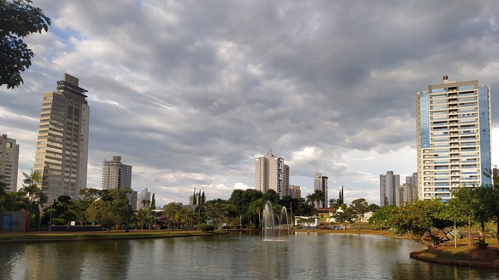 Cidade barata para morar conquista cada vez mais famílias no Brasil