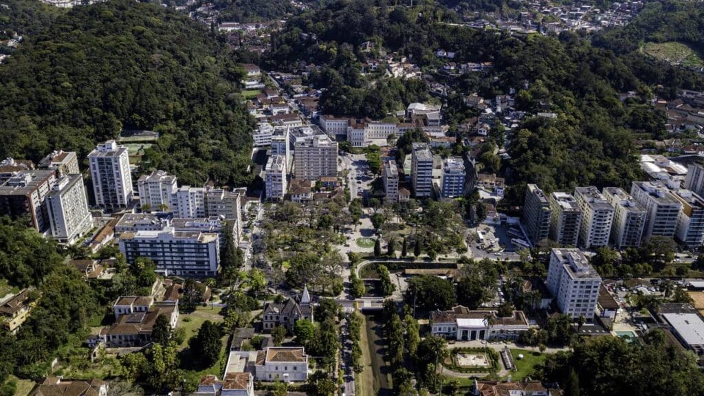A cidade brasileira que se tornou o refúgio preferido dos aposentados