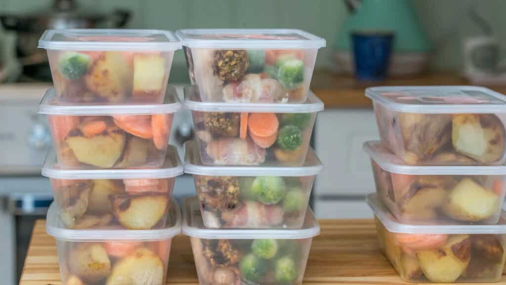Alerta de saúde pública para refeições prontas para consumo contendo massas que podem estar contaminadas