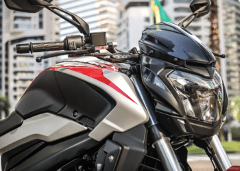 Bajaj Dominar 250 - Foto: Divulgação/Bajaj
