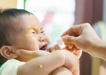 Xarope infantil é retirado de todas as prateleiras por contaminação microbiana