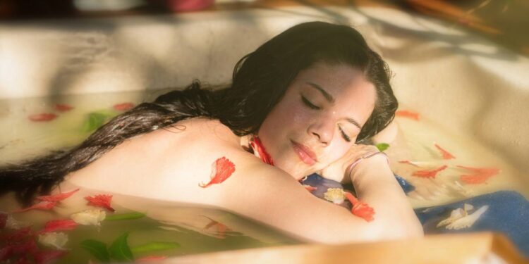 As 5 ervas poderosas no banho que aumentam sua autoestima