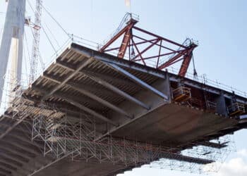 Nova ponte de 5 km promete transformar a vida de 1 milhão de pessoas