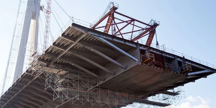 Nova ponte de 5 km promete transformar a vida de 1 milhão de pessoas