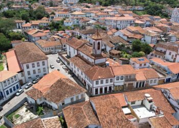 A encantadora cidade mineira que guarda igrejas barrocas e relíquias do ciclo do ouro