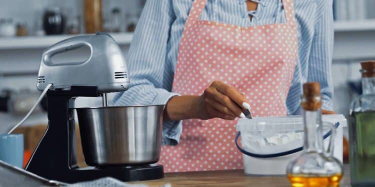 6 batedeiras que equilibram potência e preço e servem para vários tipos de receita