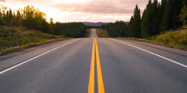 Obra no interior de SP vai beneficiar 122 mil pessoas com nova estrada