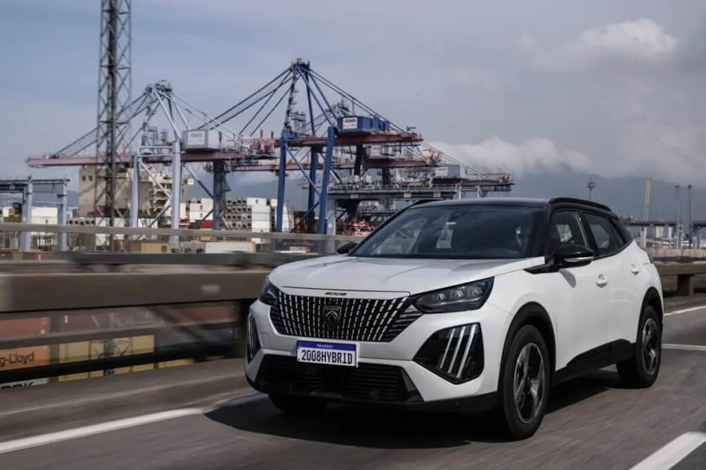 Peugeot 2008 Hybrid - Créditos: DIvulgação/Peugeot