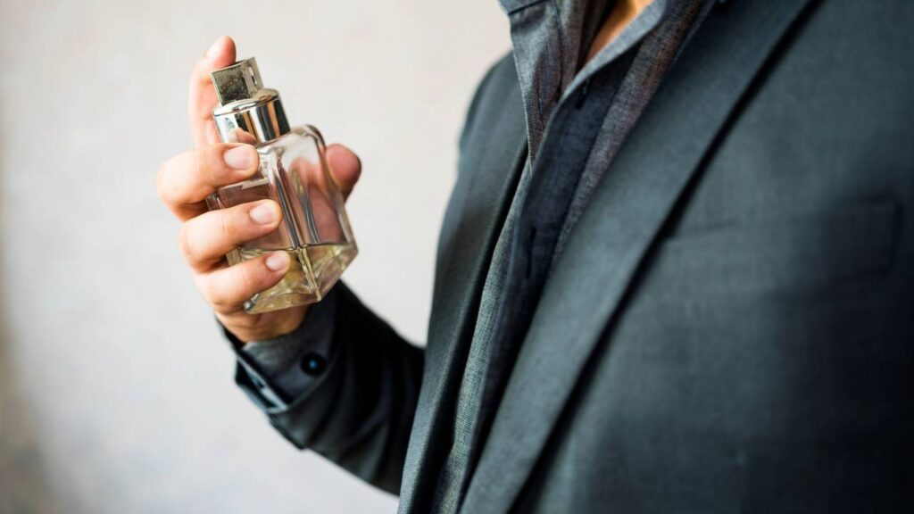 4 perfumes masculinos que exalam sucesso e confiança
