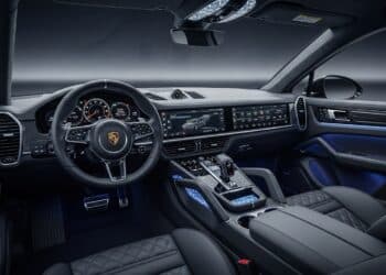 Interior ilustrativo de uma possível Porsche Cayenne Electric