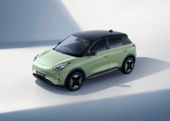 Geely EX2 em exposição - Créditos: Divulgação/Geely