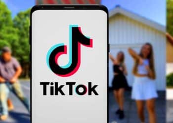 Tiktok // Créditos: depositphotos.com / Daniel.Constante