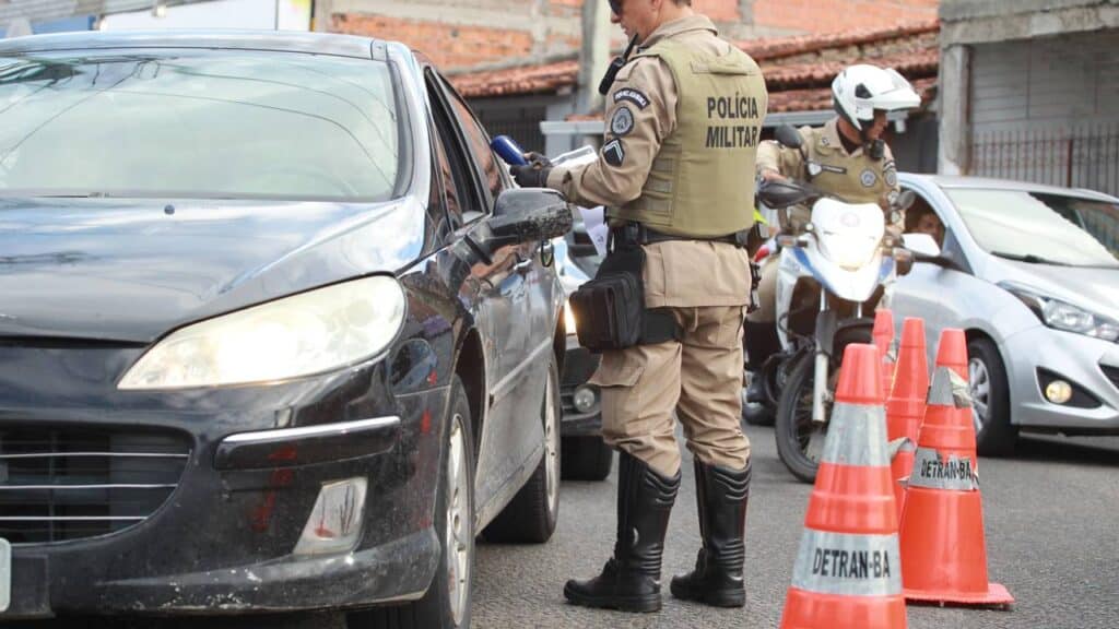 Nova lei pode tornar multas mais caras para estes tipos de veículos