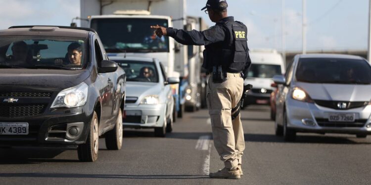 Nova lei pode tornar multas mais caras para estes tipos de veículos