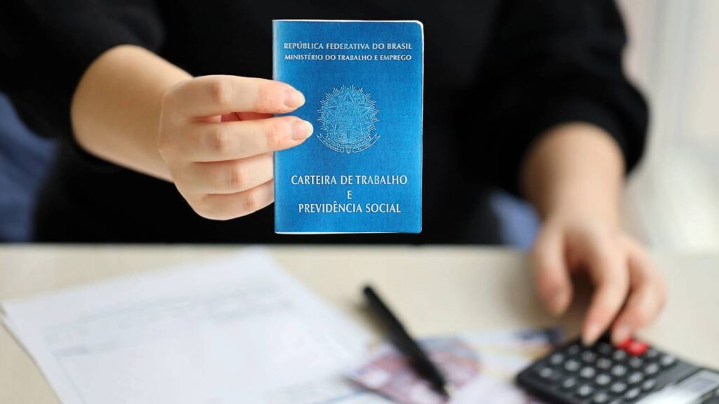 Aumento salarial chega a R$ 1.789,04 e anima trabalhadores